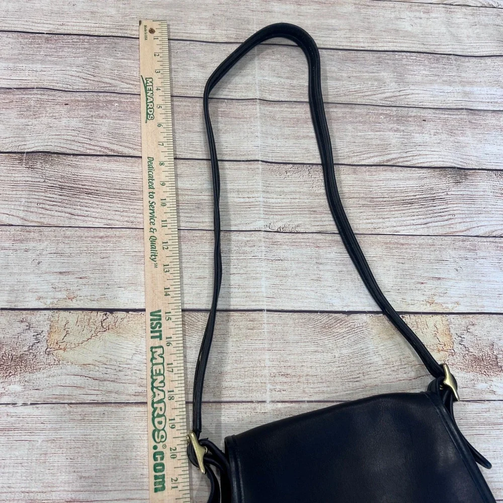 Coach‎ Ramblers Legacy Crossbody Bag Black Leather Vintage Turnlock 9061 USA
